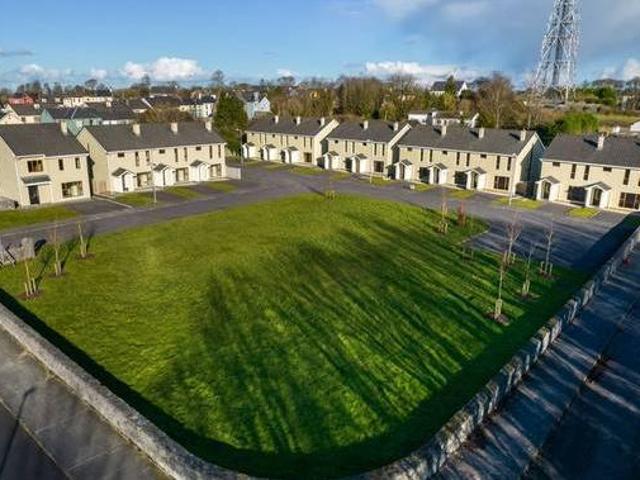 Detached House for sale 1 Military Close Ballinrobe County Mayo