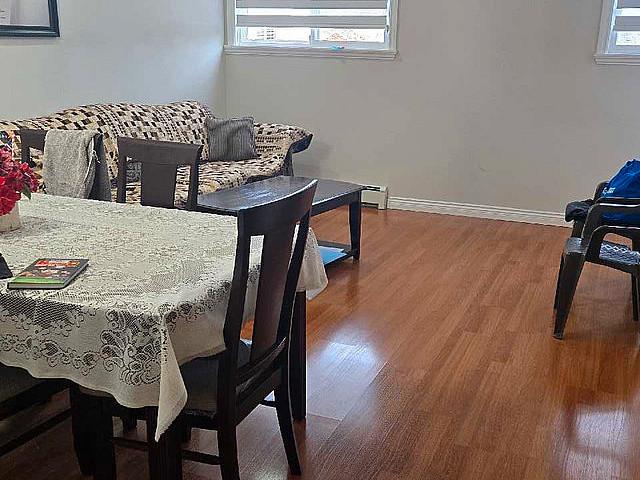 Detached House For Rent