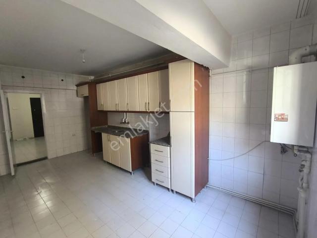 Detay Dan Gezmahallesinde Kiralık 3+1 Daire