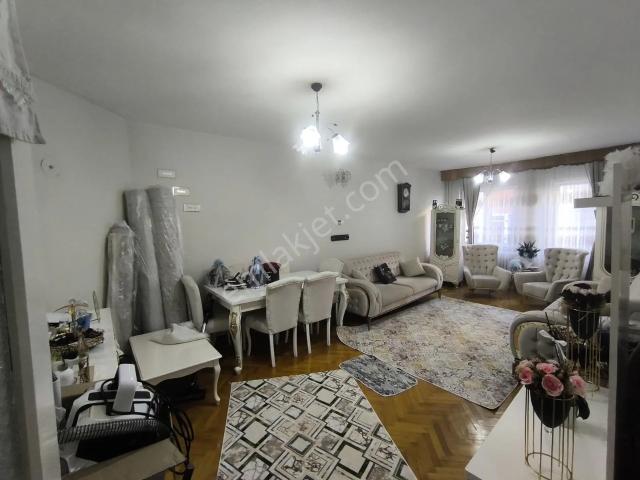 Detay Dan Erzurum Çaykara Cad Satılık 3+1 Daire