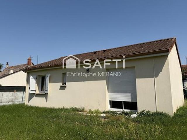 Deux maison dans le Centre de Dange Saint Romain