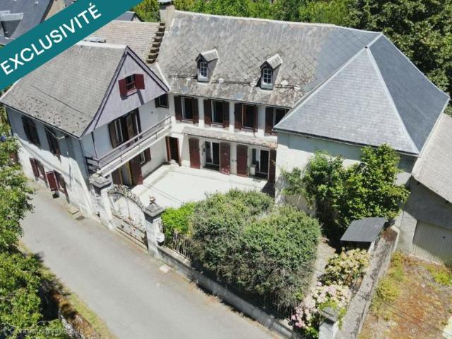 Deux maisons, chacun chez soi, tous ensemble