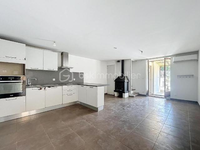 Deux maisons, deux extérieurs, un seul prix ! 95 000 € HAI à Hérépian