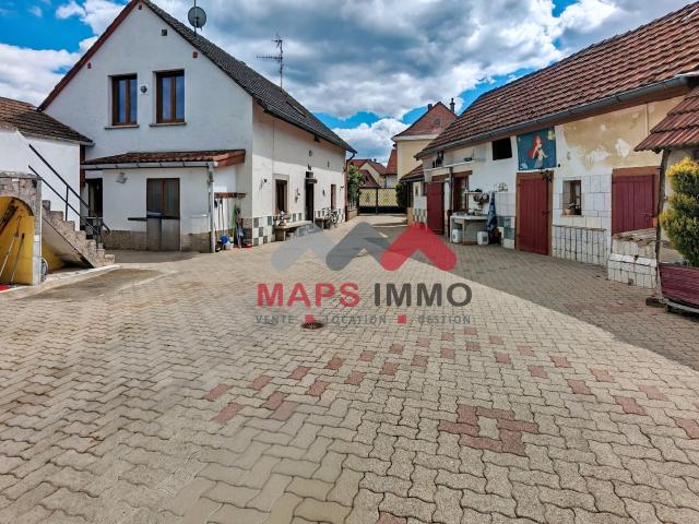Deux maisons indépendantes 9 pièces 199 m2 avec dépendances sur 16 ares