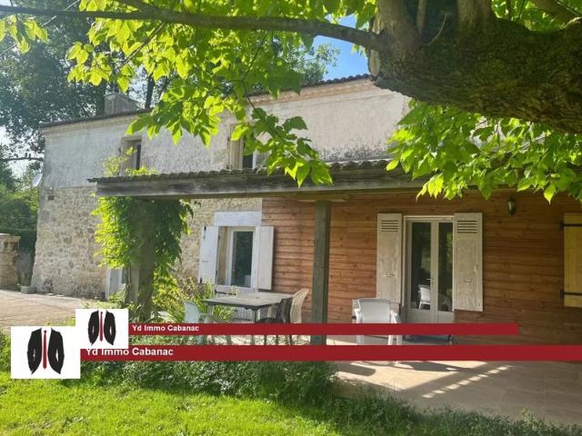 DEUX MAISONS MITOYENNES A LA CAMPAGNE