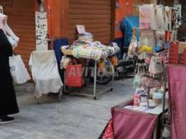 Deux façades à vendre malk