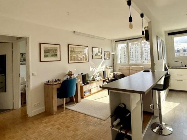 Deux pièces avec vue