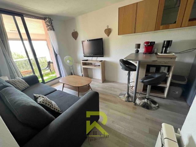 Deux pièces dans résidence avec piscine et parking privé 28m² Agde Cap d'Agde