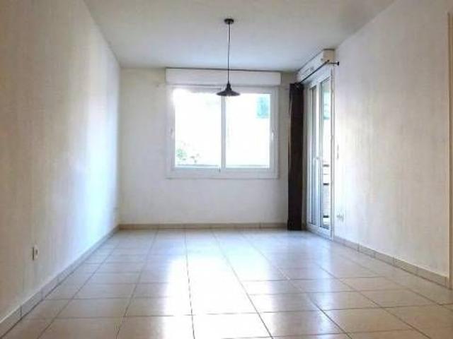 Deux pièces de 40m² avec balcon et parking