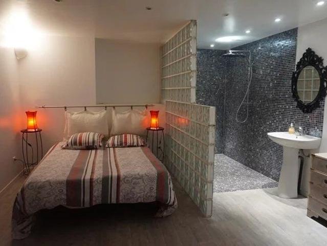 Deux pièces de 55m² avec parking, terrasse et jardin