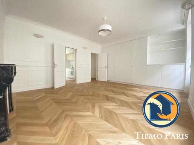 Deux pièces de standing VIDE refait à NEUF TIEMO PARIS, Paris 8ème