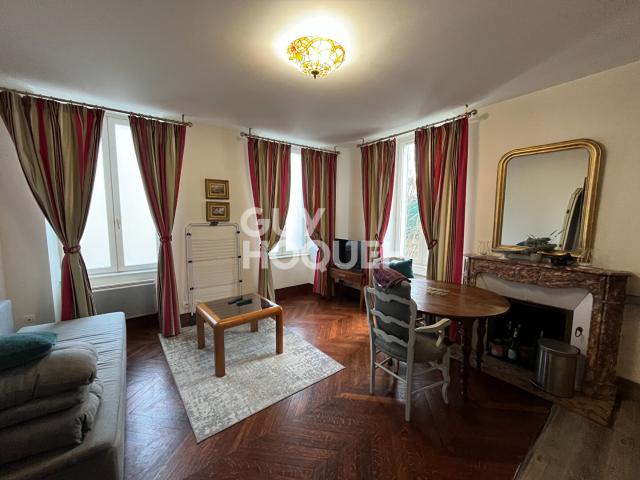 Deux pièces meublé