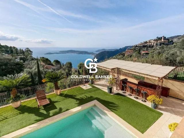 Deux Villas De Prestiges Vues Mer et Piscine 500m² Eze
