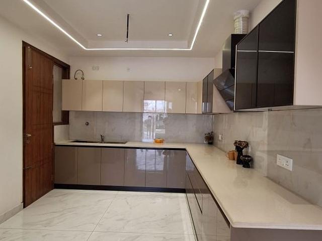 Dev Properties Chandigarh 3 Bedroom 4500 Sq. Ft. Builder Floor in Sector 8 Chandigarh Listing ID: #9994