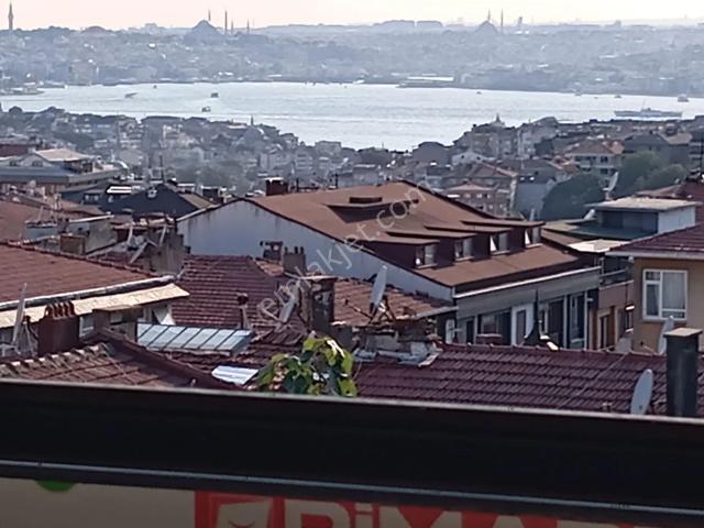 Deva Dan Elit Nezih Bölge İcadiyede Sıfır Otoparklı Şık Dubleks