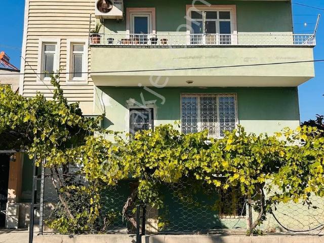 Deveci Mahallesinde Komple Satılık Apartman.