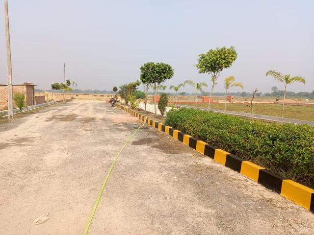 Developed Land in Gorakhpur, Uttar Pradesh, Ref# 201960902