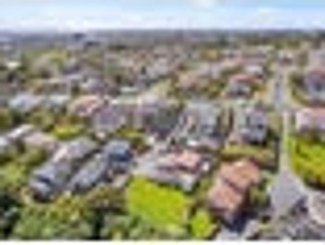 Development & Income Opportunity Goodwood Heights