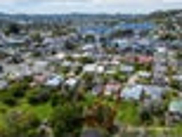 Development site with Services 809 or 1,618 sqm