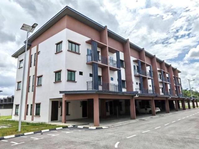 DEVERGLADES Townhouse STUTONG BARU