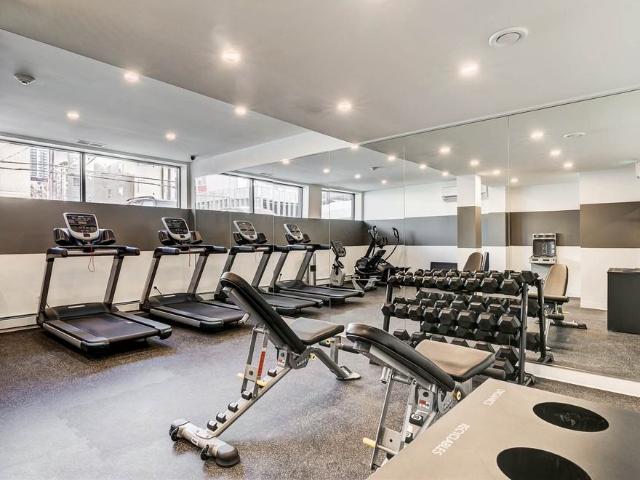 Deville Apartments Studio Apartment for Rent at 10020 115 St Nw, Edmonton, AB T5K 1T2 Oliver