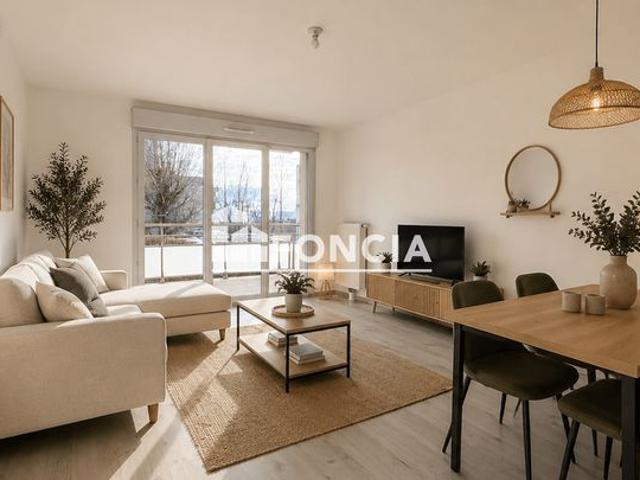 Deville limite rouen appartement avec balcon et parking