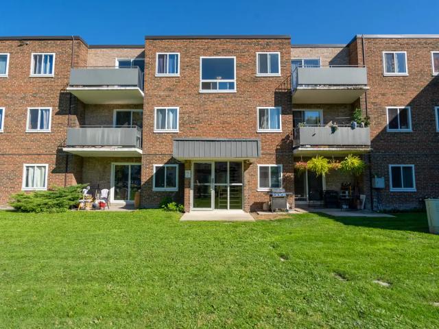 Devine Street Apartments