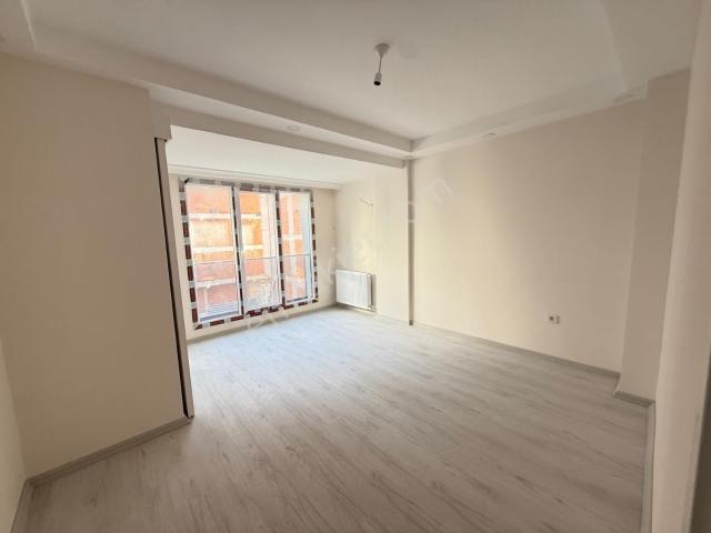 Devlet Hastanesi Yakını 2+1 Sıfır 2.kat