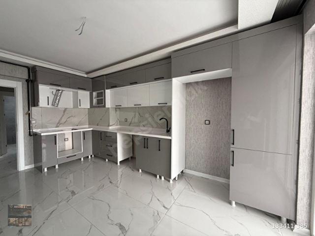 DEVLET HASTANESİ YAKINI CADDE ÜZERİNDE 4+1 4.KATTA SIFIR DAİRE