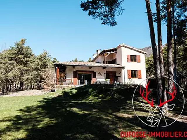 Dévoluy 05250 Achat / Vente maison 6 pièces t6 au dernier étage