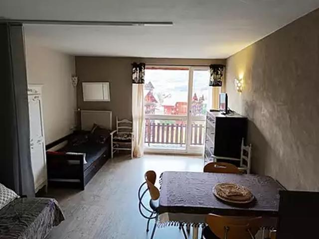 Dévoluy 05250 Achat / Vente appartement 1 pièce t1 au dernier étage