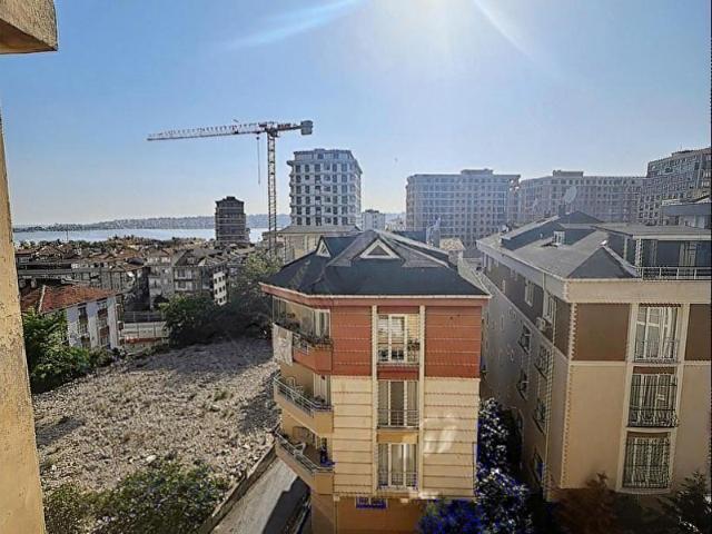 DEVRAN EMLAKTAN CUMHURİYET MAH SATILIK 3+1 140M MASRAFSİZ DAİRE
