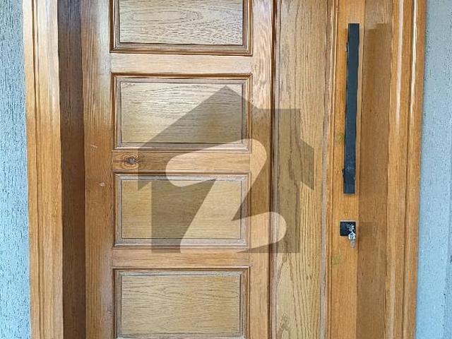 Deziner House Available For Sale In Pha Officer Residenshia Kurii Road Islamabad