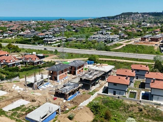 DK GAYRIMENKULDEN SİTE İÇİNDE 4+1 MÜSTAKİL HAVUZLU VİLLALAR