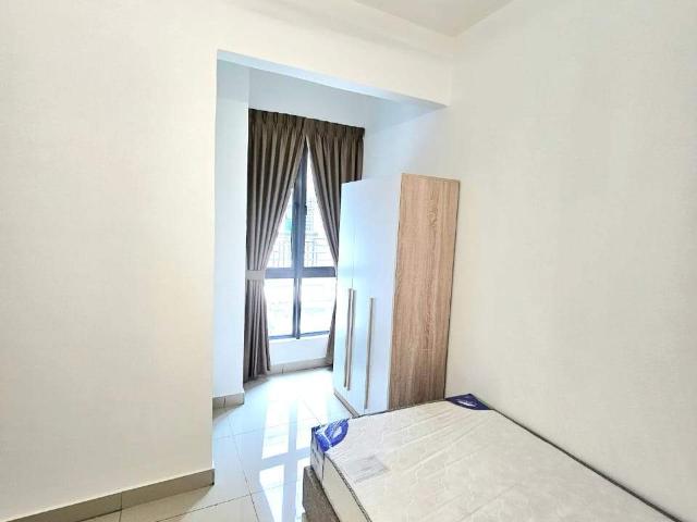 DK Senza @ Bandar Sunway | MEDIUM ROOM Fully Furnished | WiFi | Short Rent | RM1000 RM1300