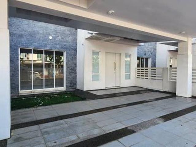 DKayangan Seksyen 13 Shah Alam Ready to Move For Rent