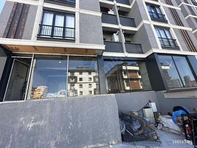 SIFIR BUTİK SİTE İÇİNDE KİRALIK DÜKKAN PEYZAJLIOTOPARKLI