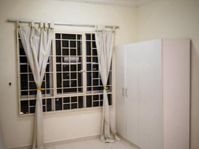 Dkiara Apartment Taman Wawasan Puchong freehold near park market bus