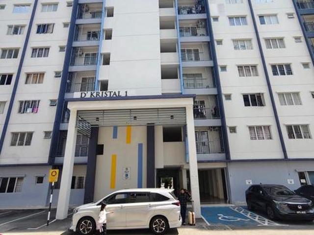 DKristal Apartment Ecohill Semenyih