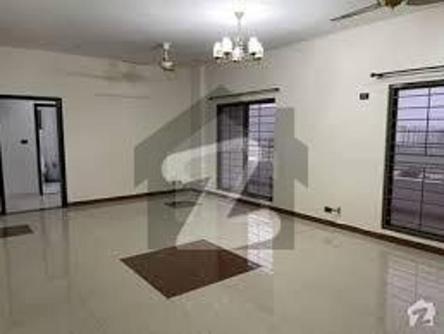 Dha5 tower 3. bed apartment sun face available for rent dha defence phase 5