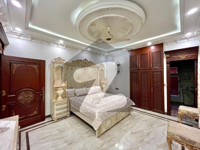 Dha2 1.5 Kanal Brand New Luxurious Designer Full Furnished House DHA Defence Phase 2