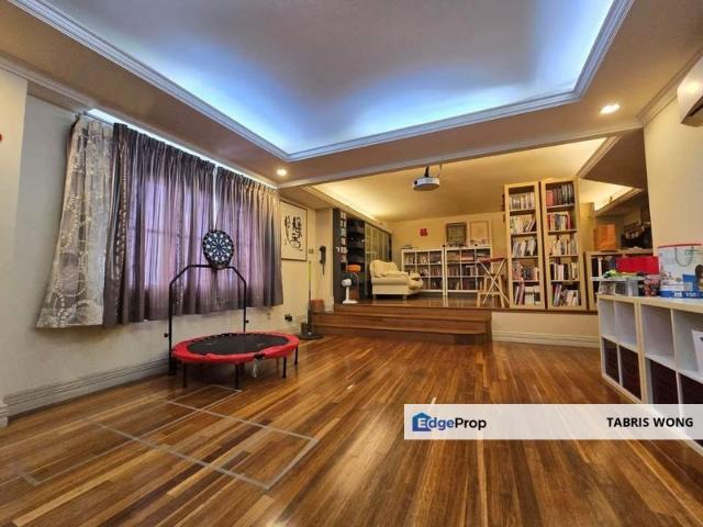 D'Haven Condominium