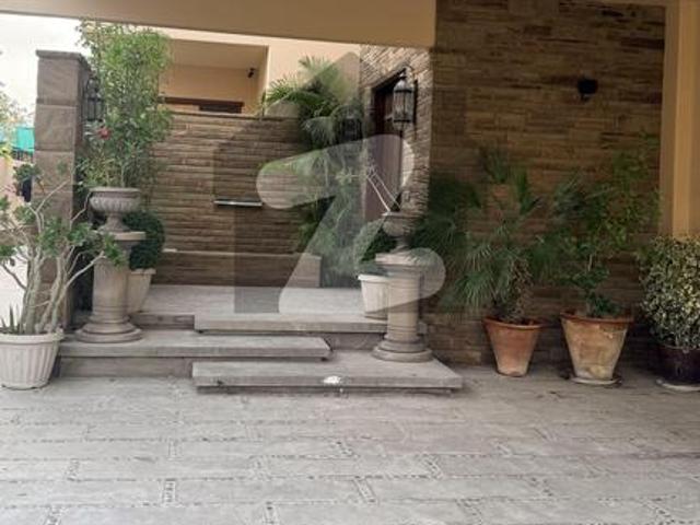 Dha 1000 Yards Beautiful House Available DHA Phase 6