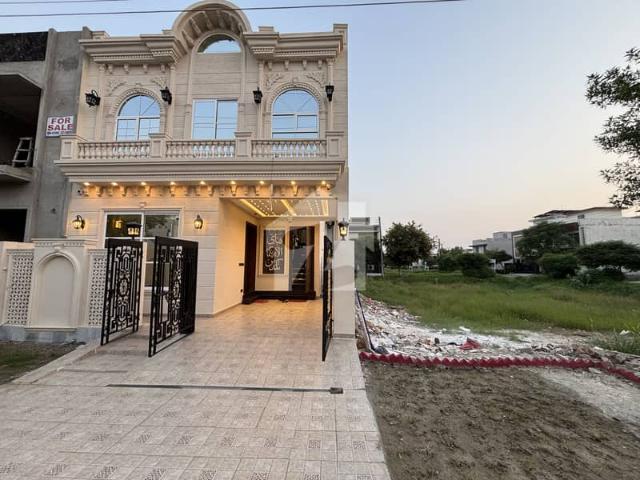 Dha 11 rahbar five marla spanish style on 50 feet wide road brand new house is available for sale