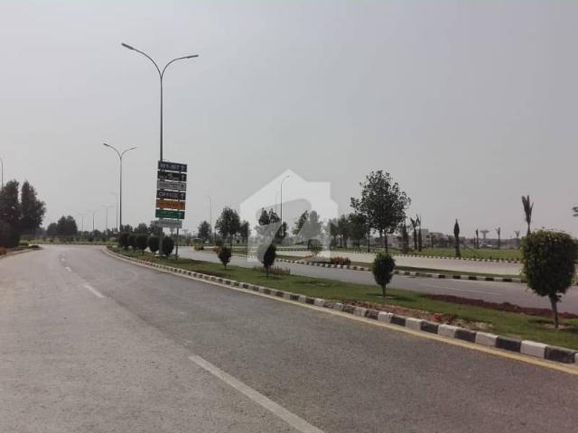 DHA 11 Rahbar Sector 4 Block Q Residential Plot Sized 5 Marla For Sale