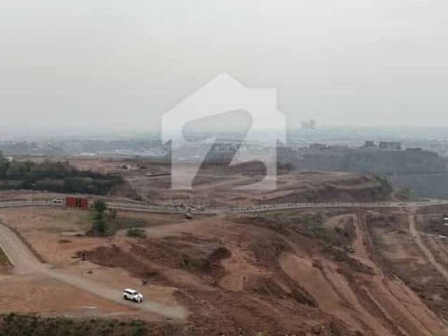 Dha 4 sector c plot available at good location