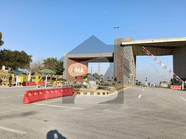 DHA 5 Express Way 4 Marla Commercial Front Of DHA Head Office