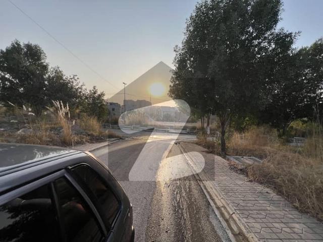 DHA 5 F 10 Marla 40/60 Near Masjid