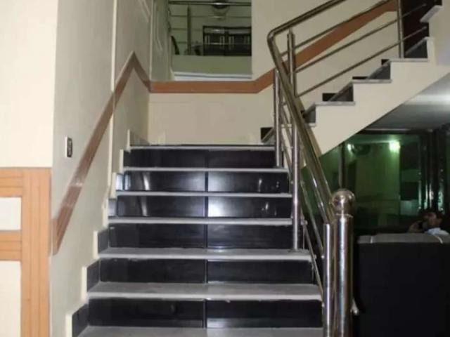 DHA 8 Near Kh Saqib owner meeting Karachi Clifton ID 06003