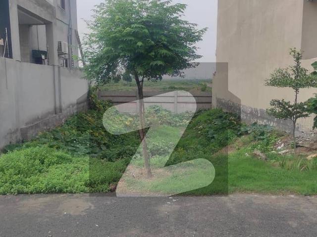 Dha 9 Town 5? Marla Prime Location Main Askari To Direct Approach Back 9 Prism Main Road Level 2 Side Cove Plot